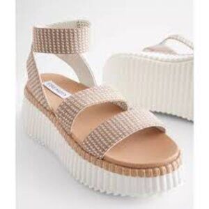 Steve Madden Womens Shelle Taupe/Cream Strappy Platform Wedge Sandal NWOB sz 11M